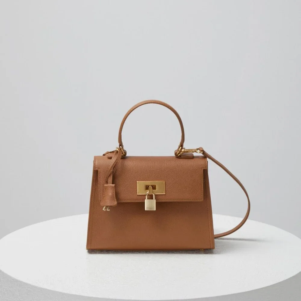 NWT COURONNE Stephanie Classic Brown Tote 24 Bag